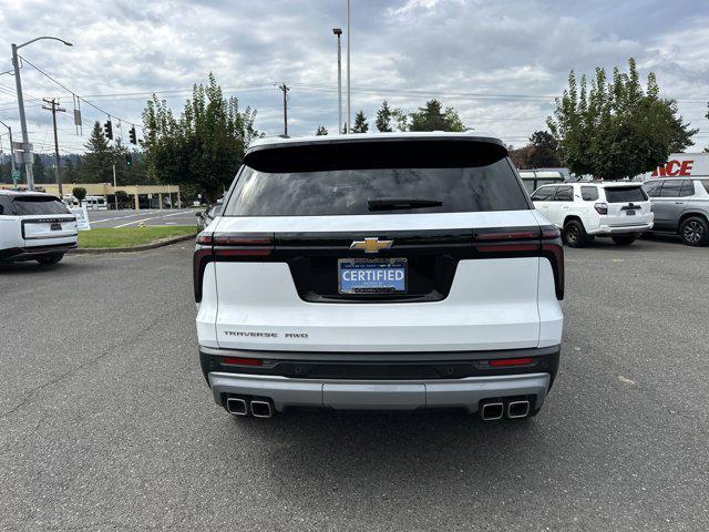 used 2025 Chevrolet Traverse car, priced at $36,988