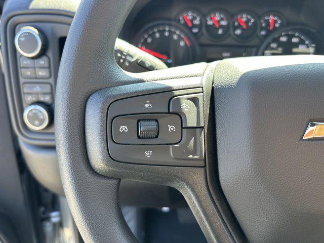 new 2025 Chevrolet Silverado 1500 car, priced at $46,690