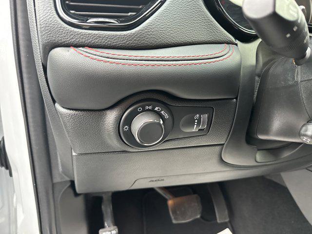 used 2024 Dodge Durango car, priced at $30,998