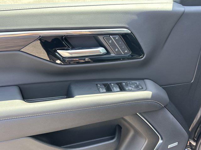 new 2025 Chevrolet Suburban car, priced at $93,920