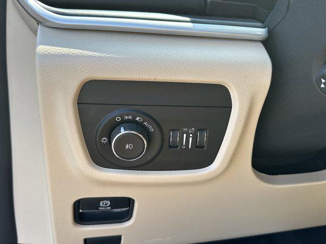 used 2023 Jeep Grand Cherokee L car, priced at $33,988