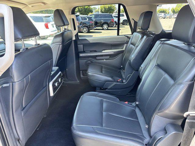 used 2022 Ford Expedition car, priced at $40,998