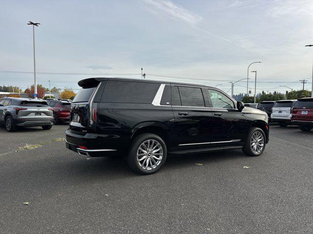 used 2023 Cadillac Escalade ESV car, priced at $49,998