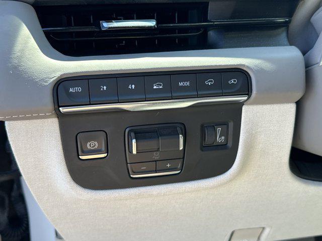 used 2021 Cadillac Escalade ESV car, priced at $67,996