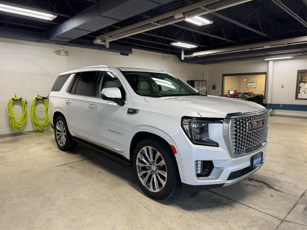 used 2024 GMC Yukon car, priced at $81,995