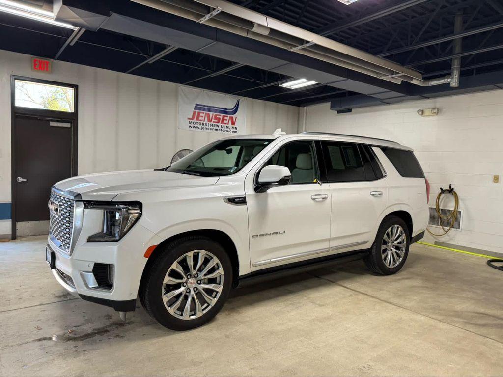 used 2024 GMC Yukon car, priced at $81,995