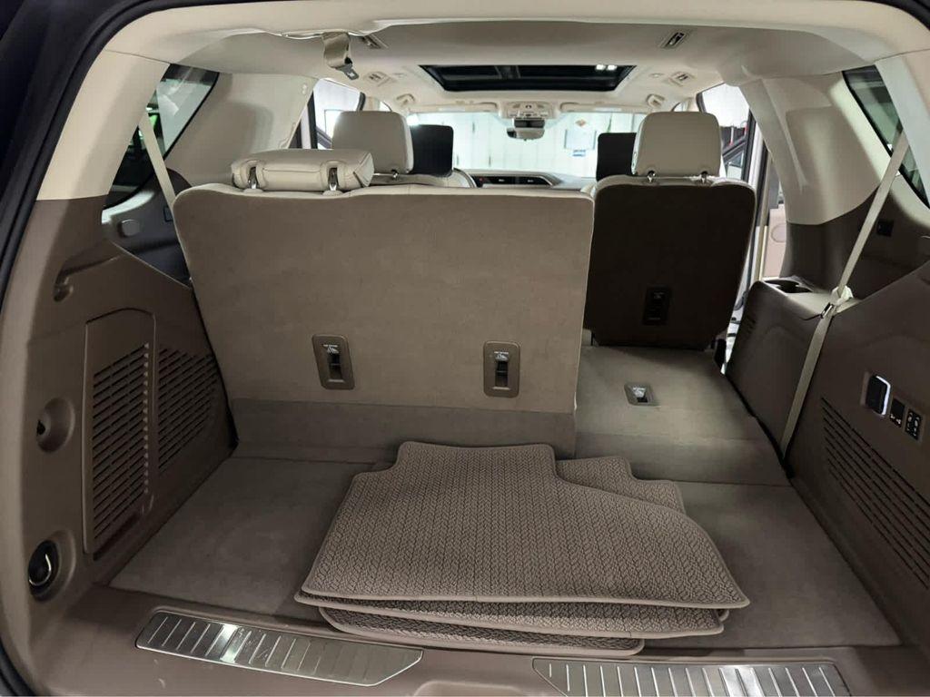used 2024 GMC Yukon car, priced at $81,995
