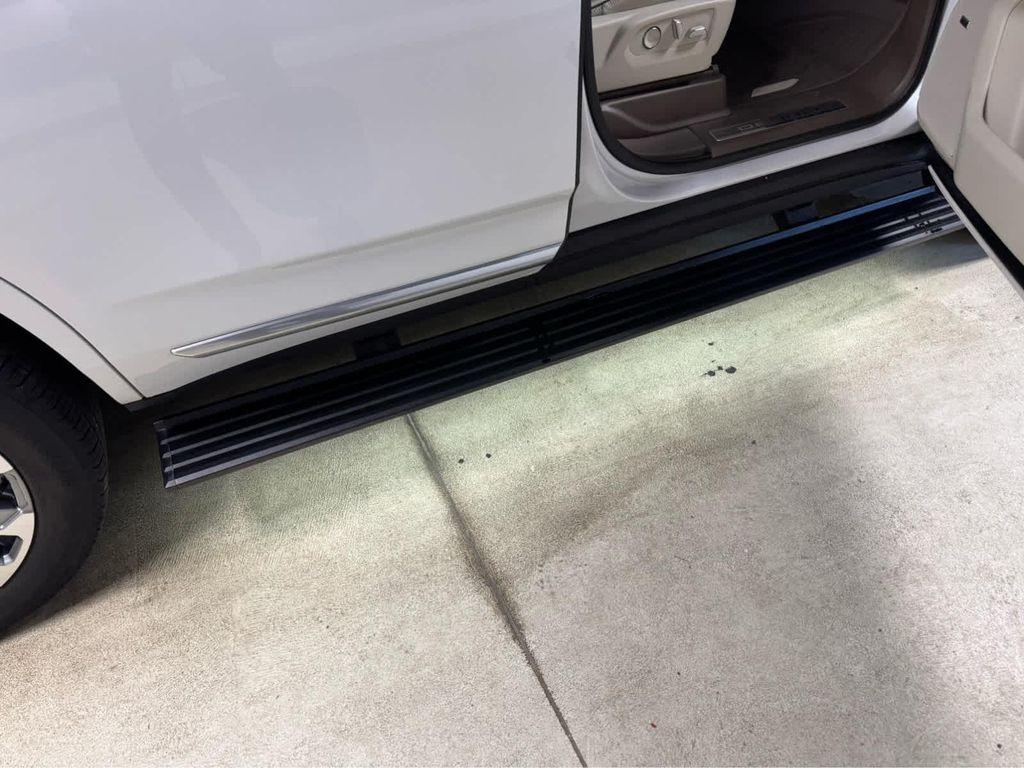 used 2024 GMC Yukon car, priced at $81,995