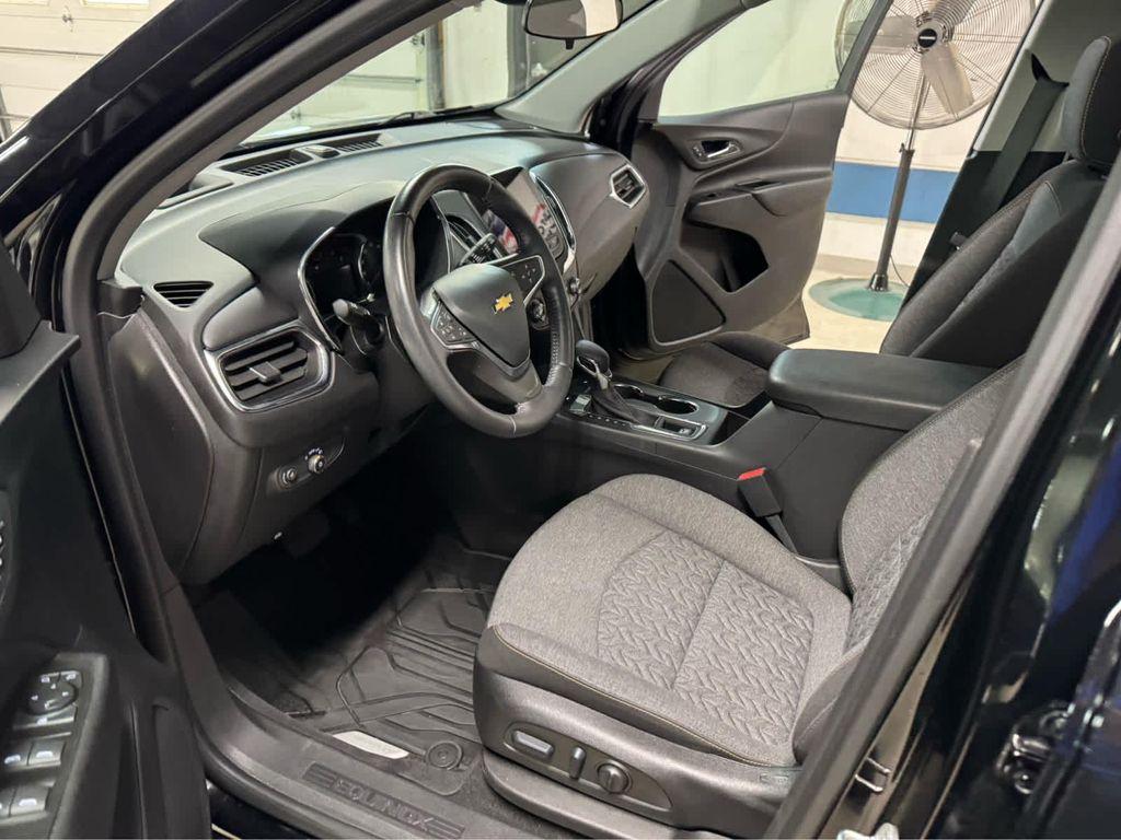 used 2022 Chevrolet Equinox car, priced at $23,995