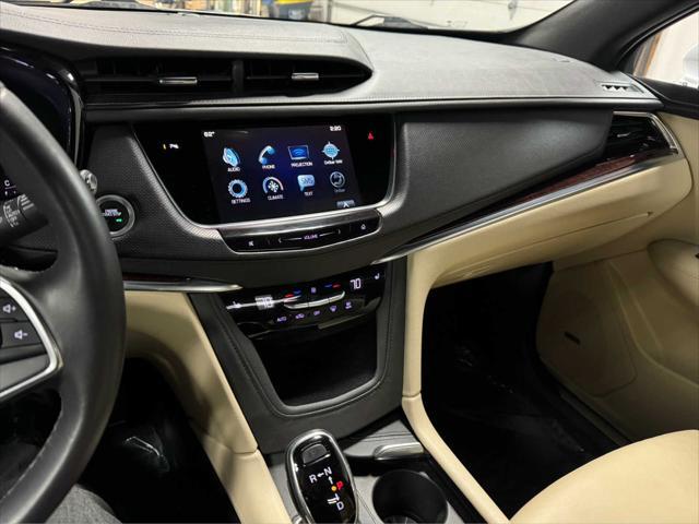 used 2017 Cadillac XT5 car, priced at $17,995