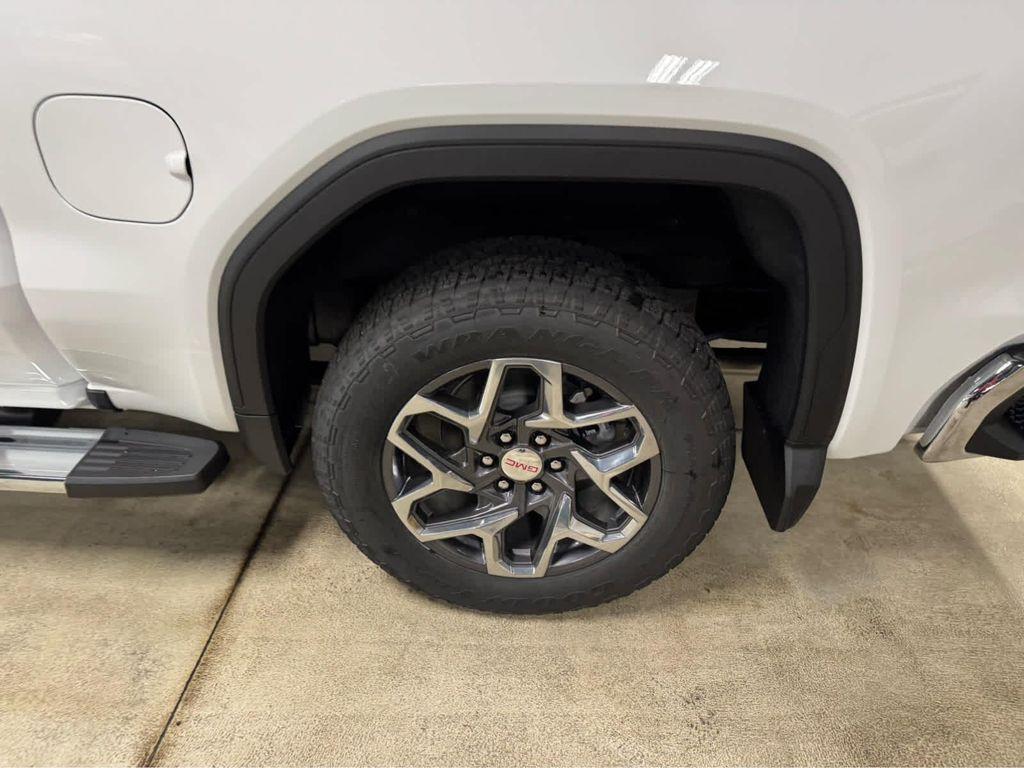 new 2026 GMC Sierra 1500 car, priced at $67,075