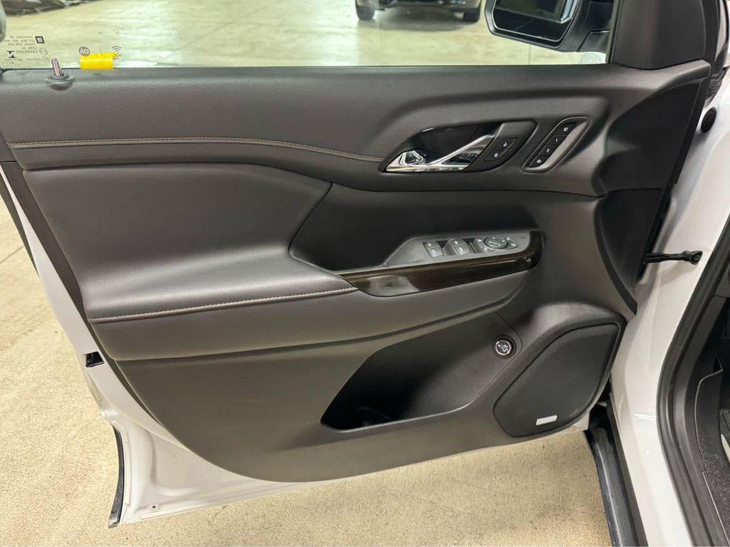 used 2023 GMC Acadia car, priced at $37,995