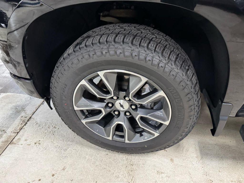 used 2022 Chevrolet Silverado 1500 car, priced at $41,995