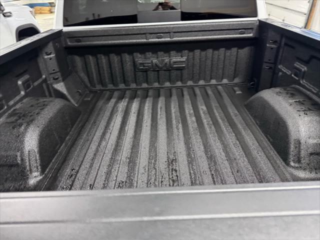 new 2025 GMC Sierra 1500 car, priced at $66,455