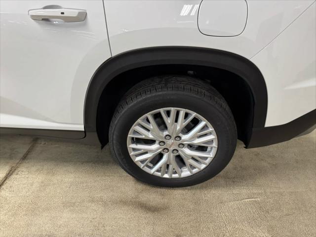 new 2025 GMC Acadia car, priced at $49,325