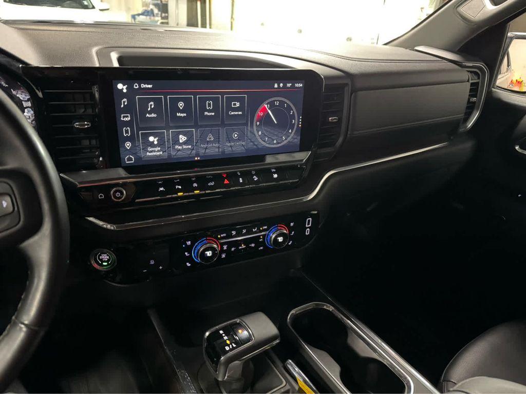 used 2024 GMC Sierra 1500 car, priced at $44,995