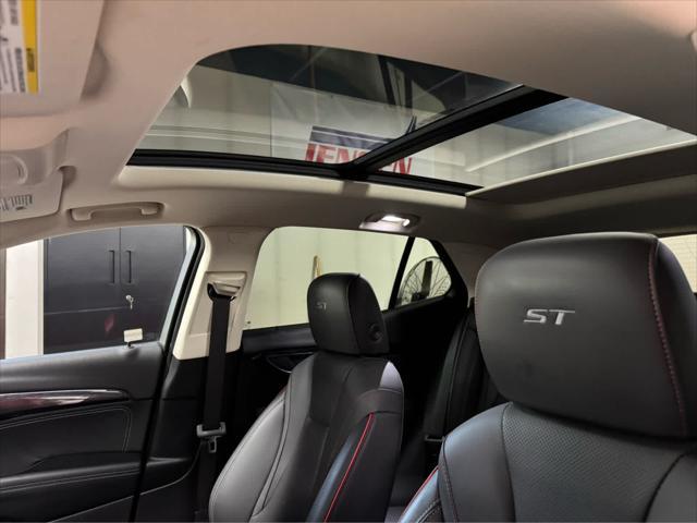 used 2023 Buick Envision car, priced at $33,995