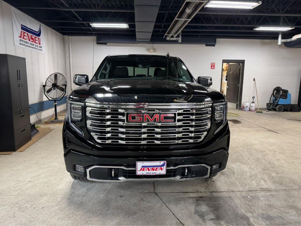 new 2025 GMC Sierra 1500 car, priced at $75,050