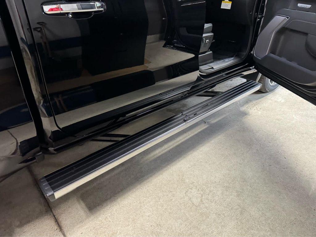 new 2025 GMC Sierra 1500 car, priced at $75,050