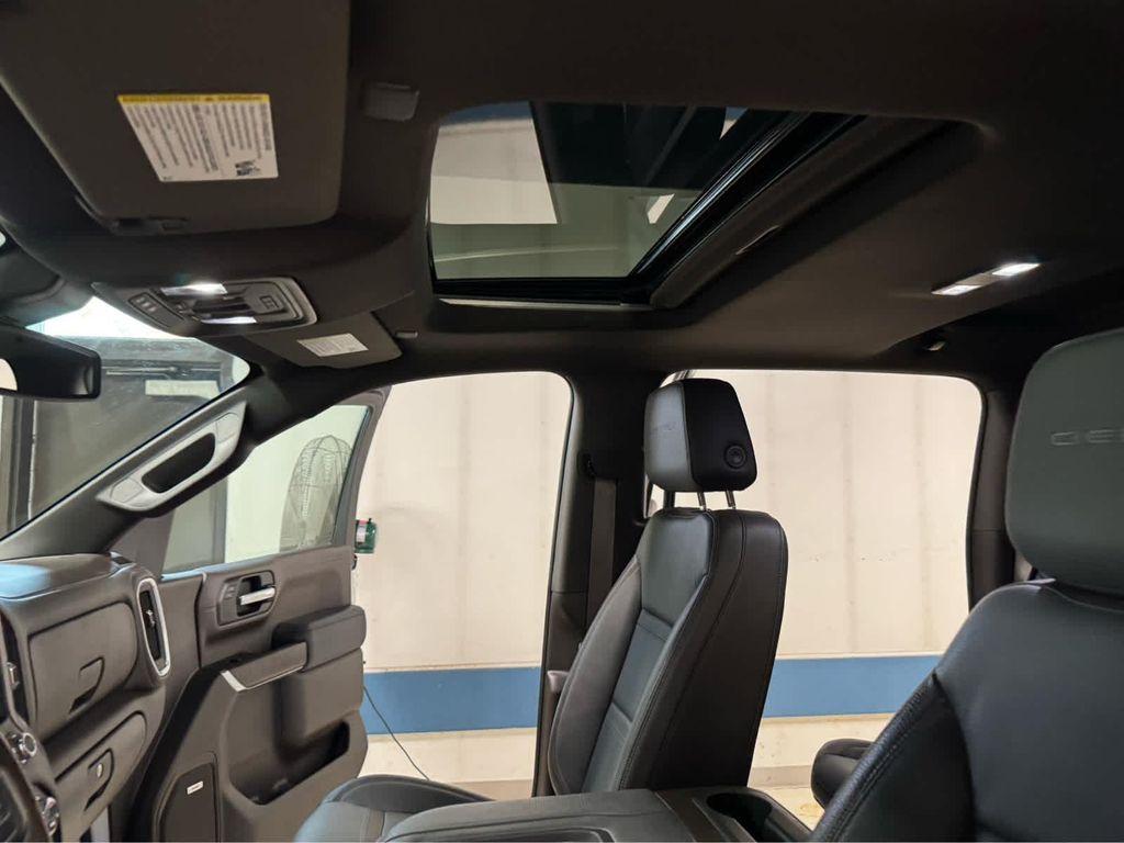 used 2022 GMC Sierra 1500 car, priced at $44,995