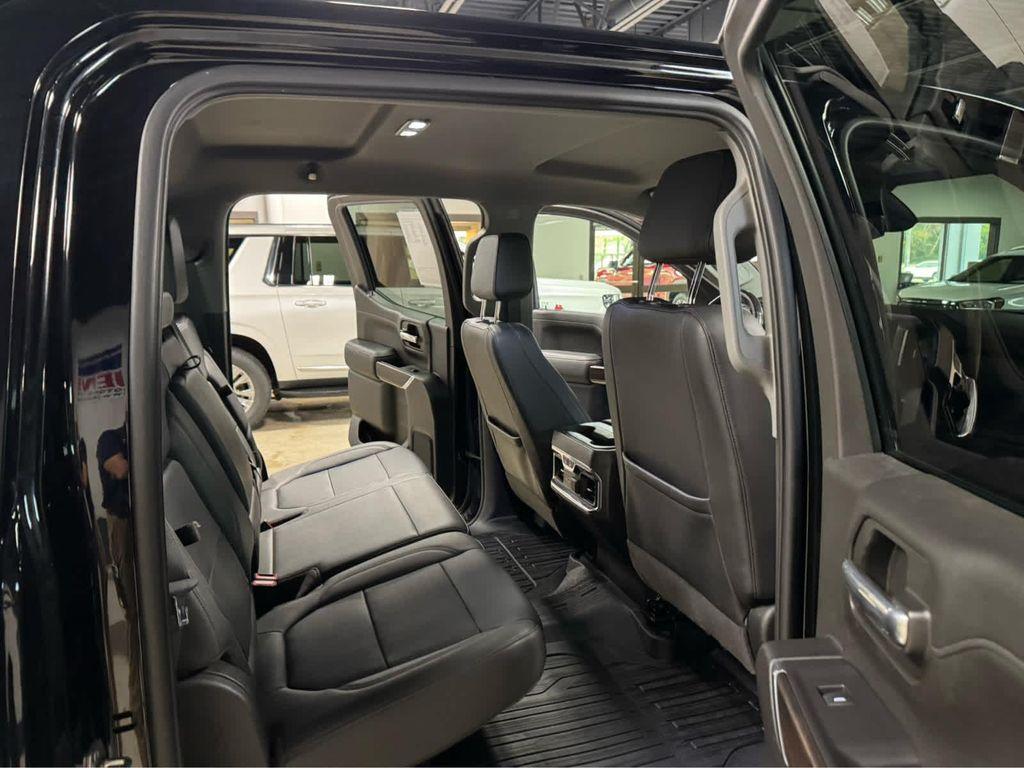 used 2021 GMC Sierra 1500 car, priced at $36,995