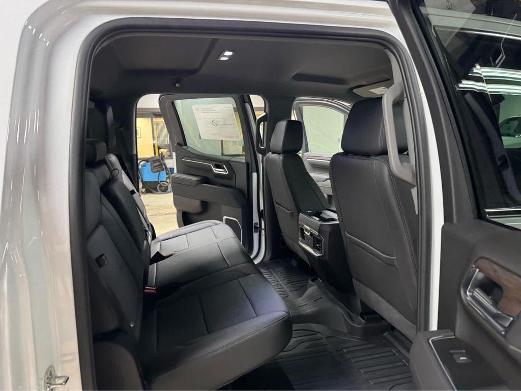 new 2026 GMC Sierra 1500 car, priced at $67,075