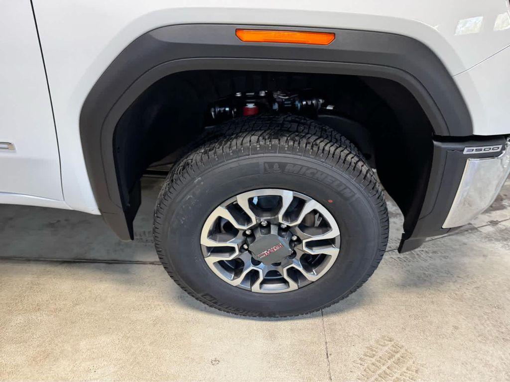 new 2026 GMC Sierra 3500 car, priced at $59,460