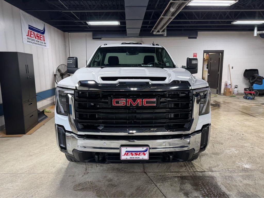 new 2025 GMC Sierra 3500 car, priced at $57,410