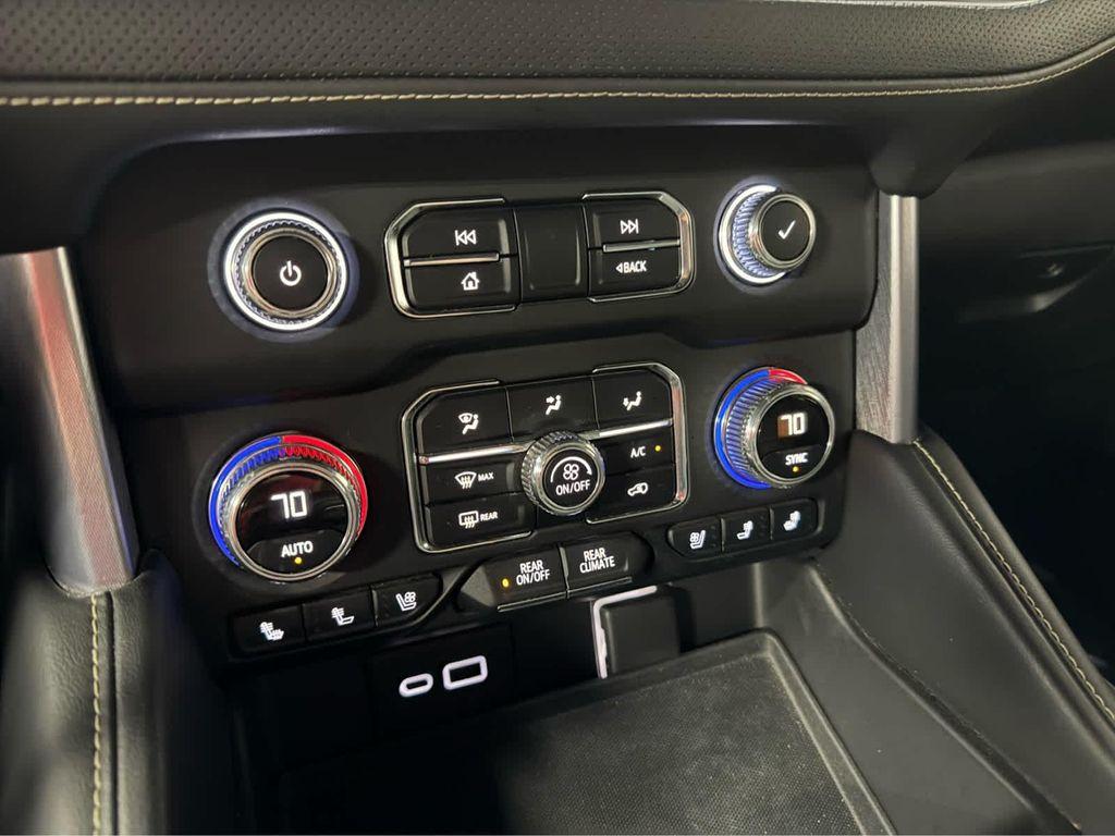used 2021 GMC Yukon car, priced at $39,995