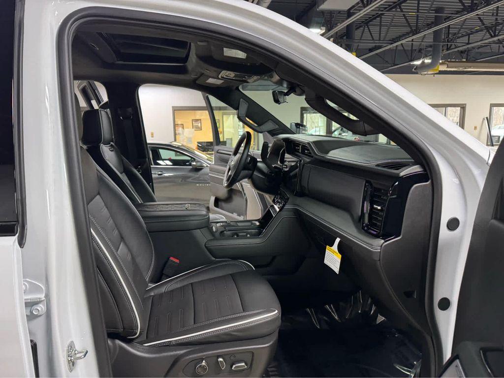 new 2026 GMC Sierra 2500 car, priced at $86,295