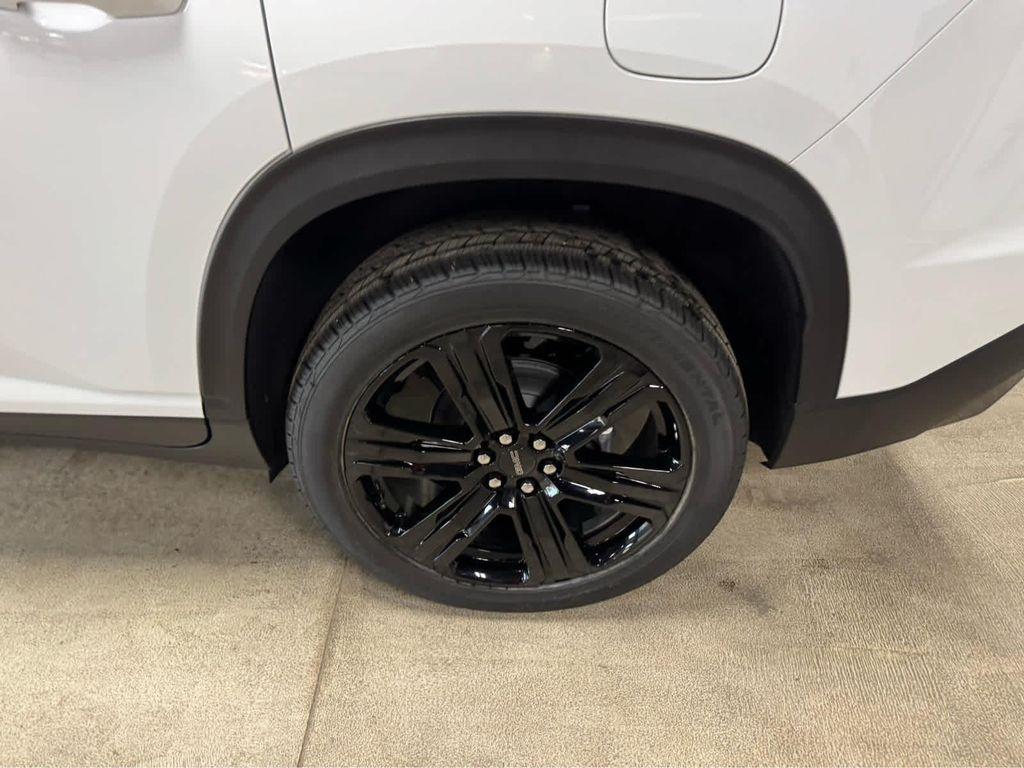 new 2026 GMC Acadia car, priced at $56,075