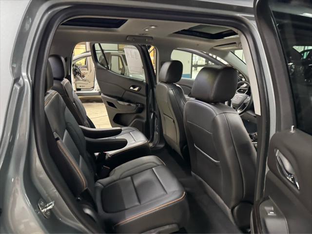 used 2023 GMC Acadia car, priced at $38,995