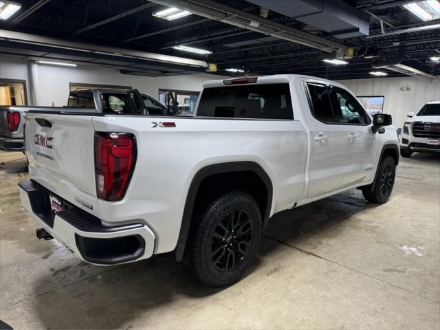 new 2025 GMC Sierra 1500 car, priced at $58,975