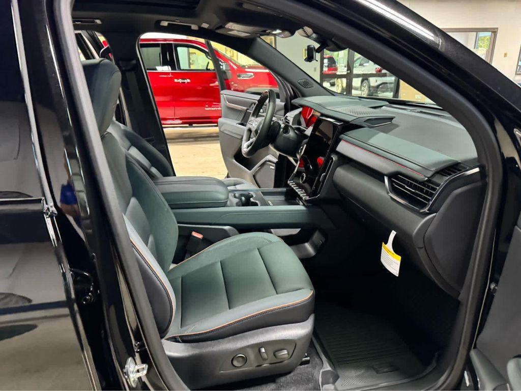 new 2026 GMC Acadia car, priced at $61,560