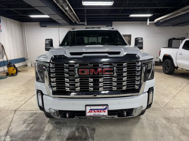 new 2025 GMC Sierra 3500 car, priced at $80,025