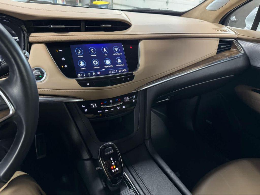 used 2023 Cadillac XT5 car, priced at $39,995