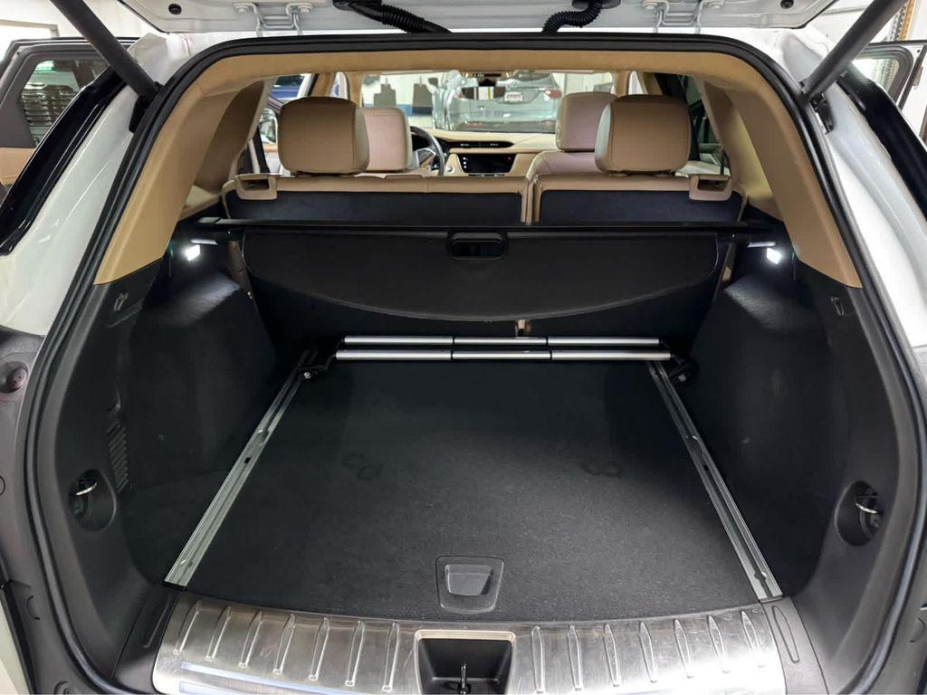 used 2023 Cadillac XT5 car, priced at $39,995