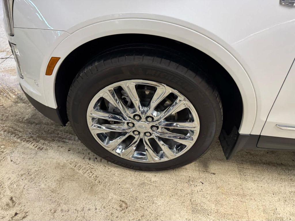 used 2023 Cadillac XT5 car, priced at $39,995