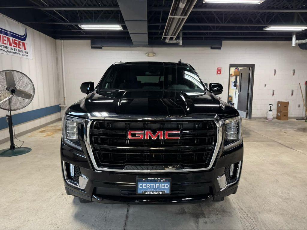 used 2022 GMC Yukon XL car, priced at $45,995