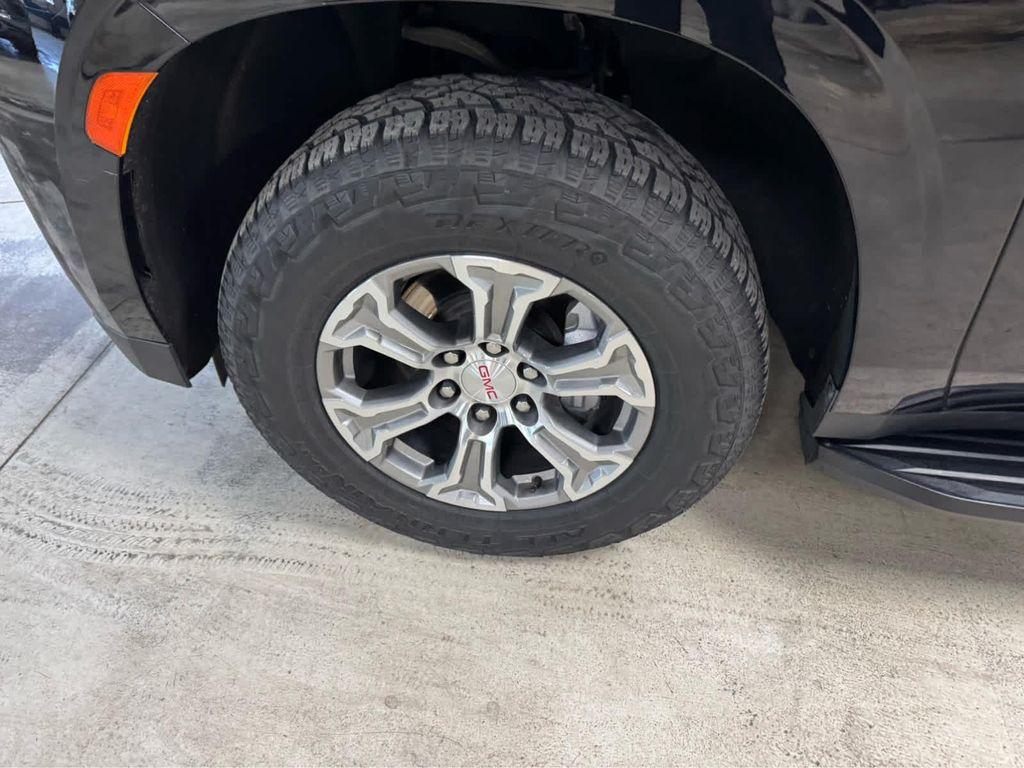 used 2022 GMC Yukon XL car, priced at $45,995