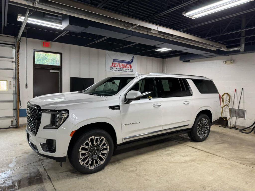 used 2023 GMC Yukon XL car, priced at $72,995