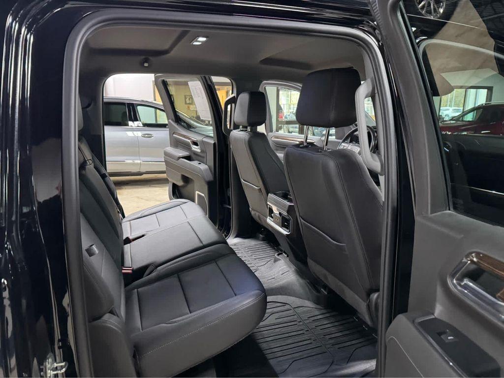 used 2022 GMC Sierra 1500 car, priced at $42,995