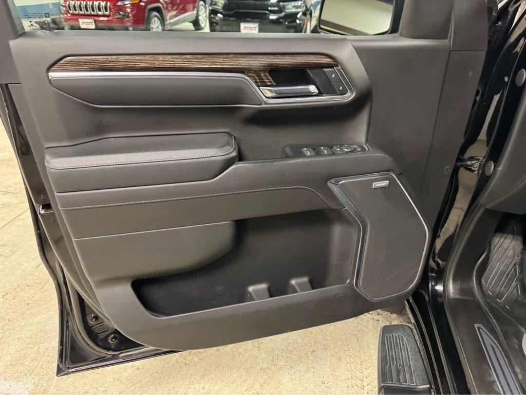 used 2022 GMC Sierra 1500 car, priced at $42,995