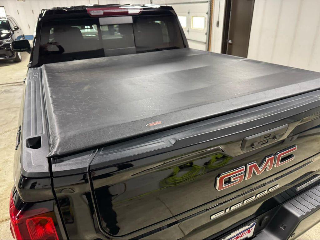 used 2022 GMC Sierra 1500 car, priced at $42,995