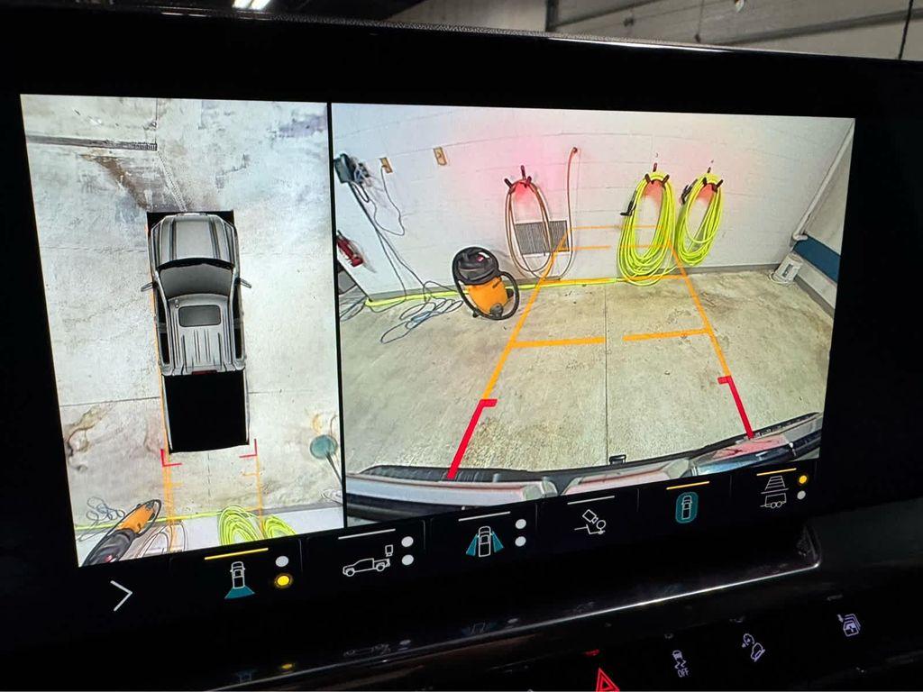 used 2022 GMC Sierra 1500 car, priced at $42,995