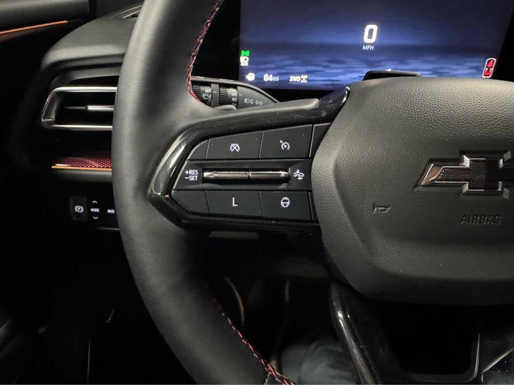 used 2024 Chevrolet Traverse car, priced at $52,995