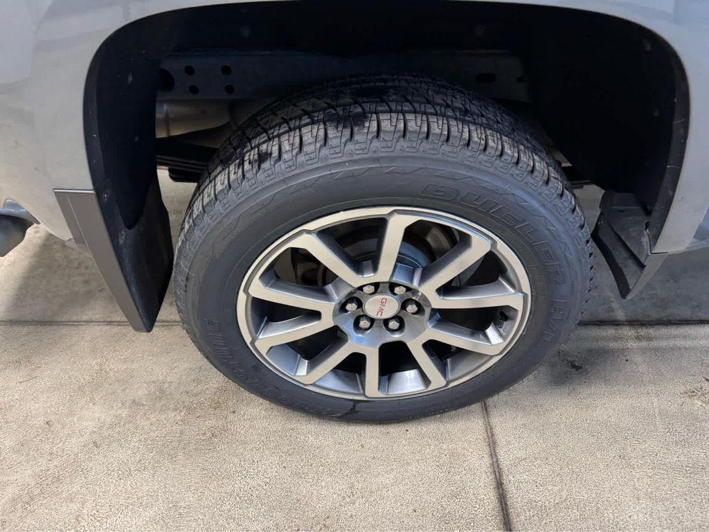 used 2019 GMC Canyon car, priced at $16,995