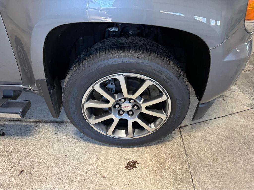 used 2019 GMC Canyon car, priced at $16,995