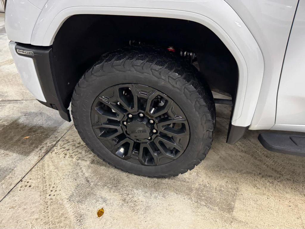 used 2024 GMC Sierra 2500 car, priced at $67,995