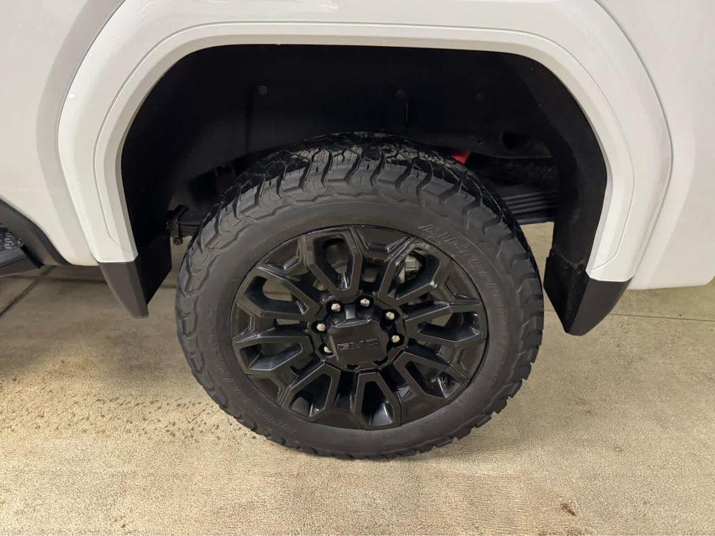 used 2024 GMC Sierra 2500 car, priced at $67,995